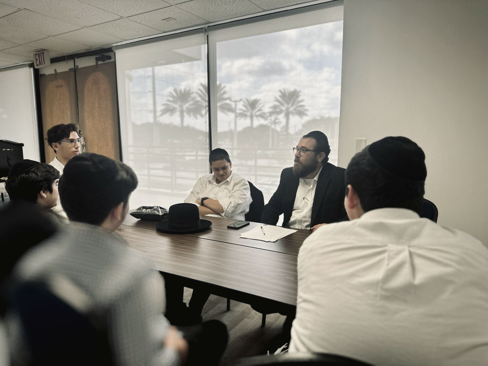 A shiur by the window